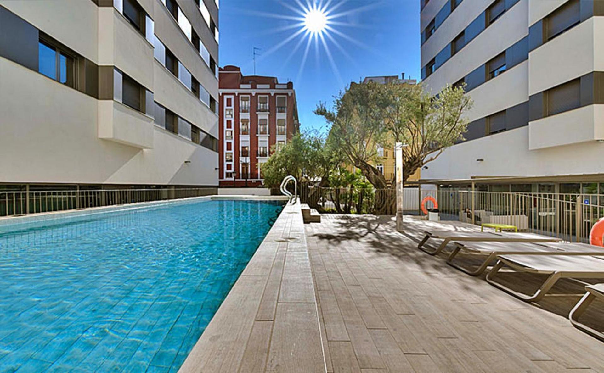 Livensa Living Studios Valencia Marina Real Valência Exterior foto